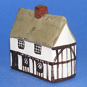 Image of Mudlen End Studio model No 19 Thatched Merchants House